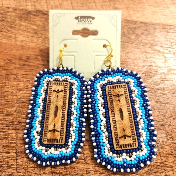 Navy and White Beaded Earrings - Picture 1 of 2